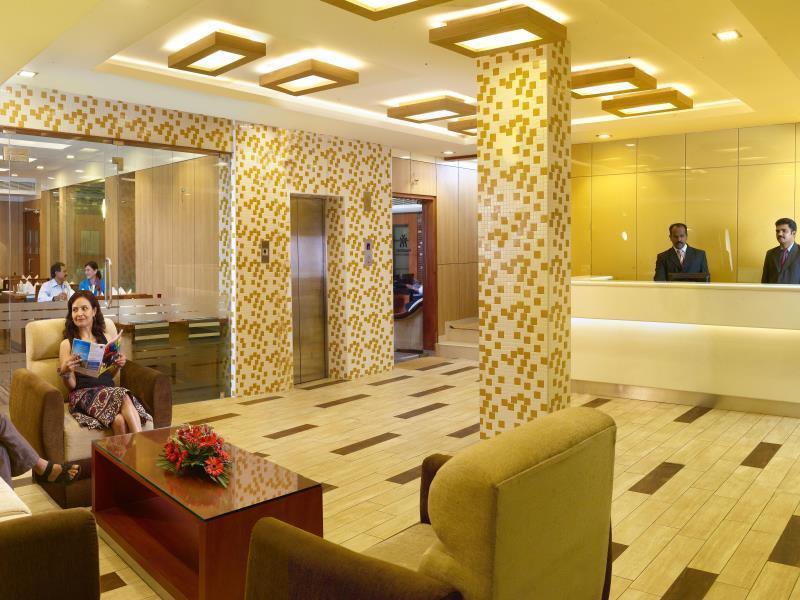 Hotel Aiswarya Kochi Kültér fotó